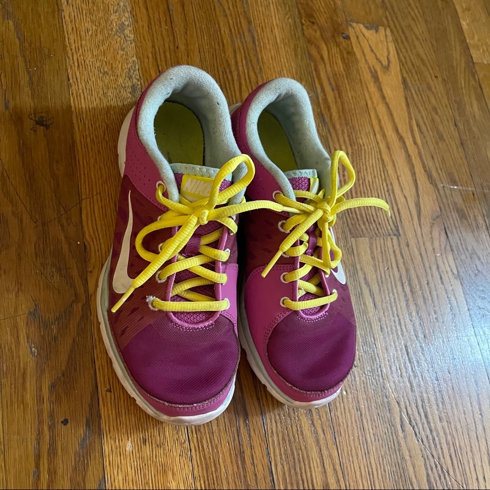 Women Nike sneakers